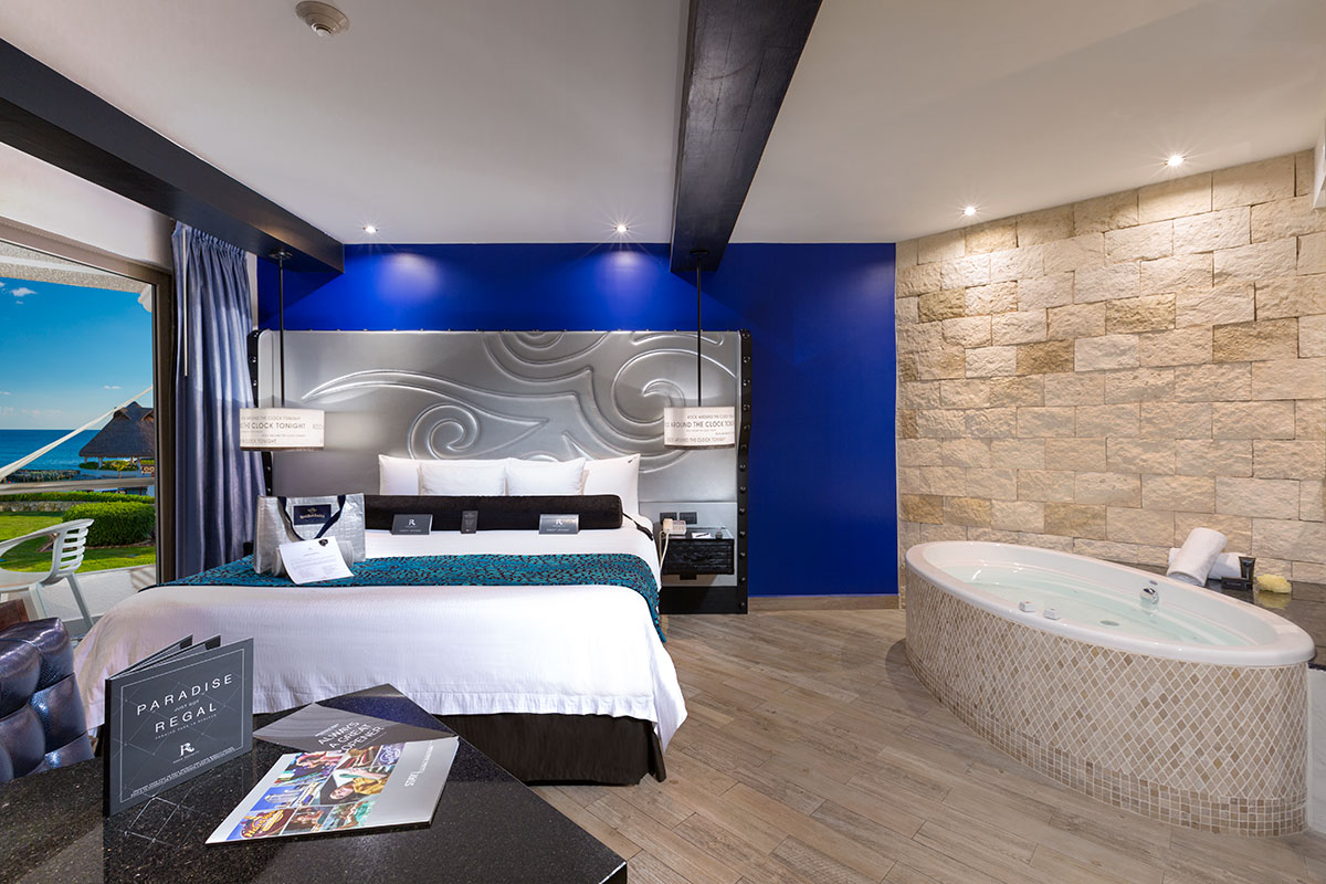 Deluxe Gold King Bed