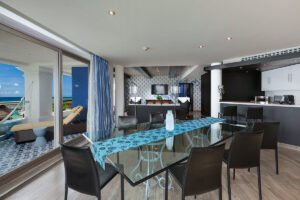 Rock Suite Dining Room