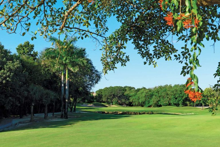 A wide angle view of the Hard Rock Golf Club.