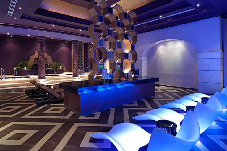 A lounge area in the Rock Spa Hydrotherapy Circuit.