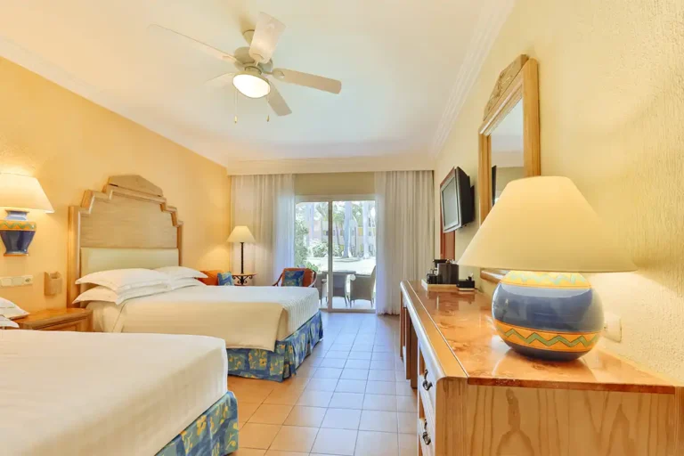 Double bed room at Barcelo Maya Beach.
