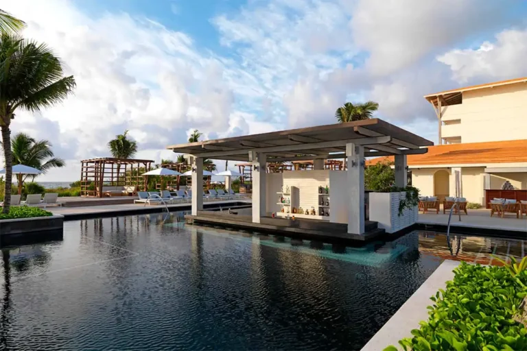 A swim up bar in the main UNICO pool.